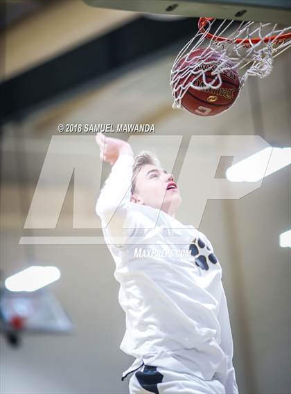 Thumbnail 1 in Calabasas vs. San Gabriel Academy (Spot Up Christmas Classic). photogallery.