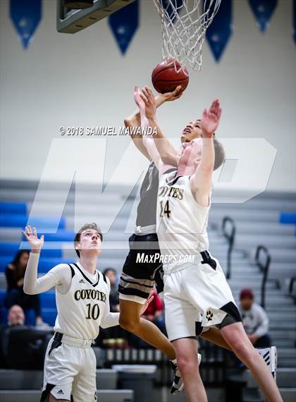 Thumbnail 1 in Calabasas vs. San Gabriel Academy (Spot Up Christmas Classic). photogallery.