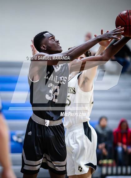 Thumbnail 1 in Calabasas vs. San Gabriel Academy (Spot Up Christmas Classic). photogallery.