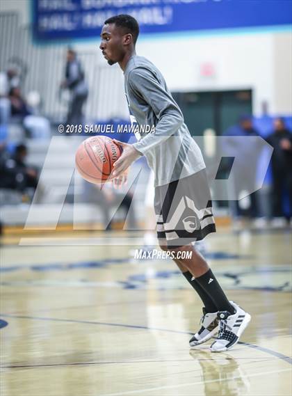 Thumbnail 1 in Calabasas vs. San Gabriel Academy (Spot Up Christmas Classic). photogallery.