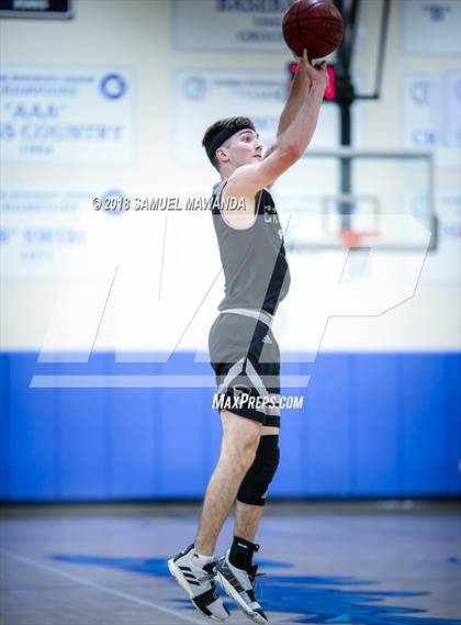 Thumbnail 1 in Calabasas vs. San Gabriel Academy (Spot Up Christmas Classic). photogallery.