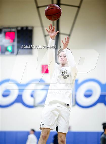 Thumbnail 3 in Calabasas vs. San Gabriel Academy (Spot Up Christmas Classic). photogallery.