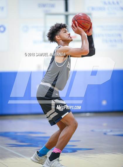 Thumbnail 1 in Calabasas vs. San Gabriel Academy (Spot Up Christmas Classic). photogallery.