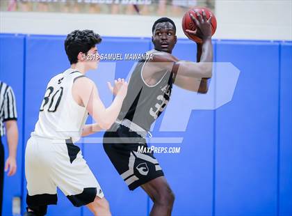 Thumbnail 2 in Calabasas vs. San Gabriel Academy (Spot Up Christmas Classic). photogallery.