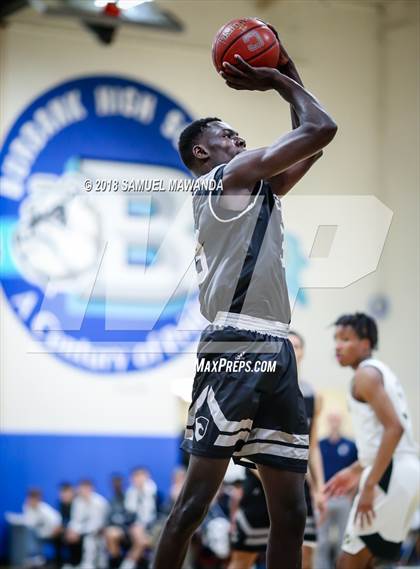 Thumbnail 3 in Calabasas vs. San Gabriel Academy (Spot Up Christmas Classic). photogallery.