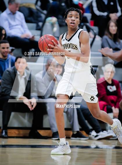 Thumbnail 1 in Calabasas vs. San Gabriel Academy (Spot Up Christmas Classic). photogallery.