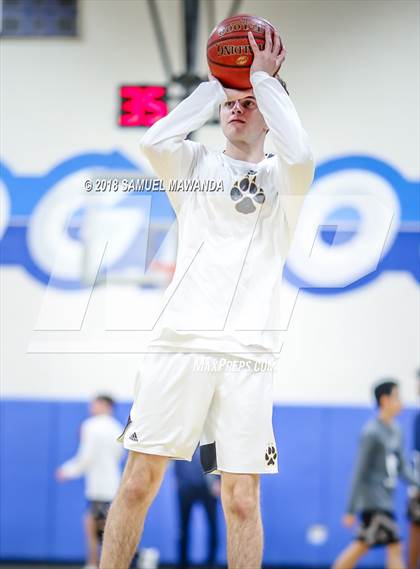 Thumbnail 2 in Calabasas vs. San Gabriel Academy (Spot Up Christmas Classic). photogallery.