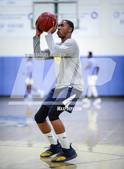 Thumbnail 1 in Calabasas vs. San Gabriel Academy (Spot Up Christmas Classic). photogallery.