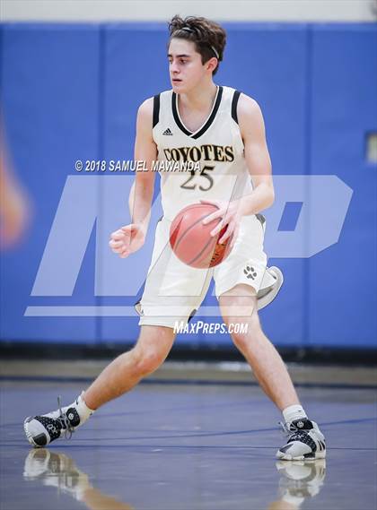 Thumbnail 3 in Calabasas vs. San Gabriel Academy (Spot Up Christmas Classic). photogallery.