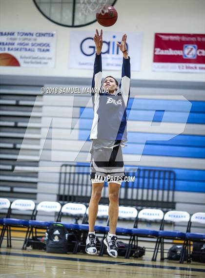 Thumbnail 3 in Calabasas vs. San Gabriel Academy (Spot Up Christmas Classic). photogallery.