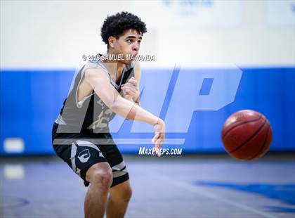 Thumbnail 1 in Calabasas vs. San Gabriel Academy (Spot Up Christmas Classic). photogallery.