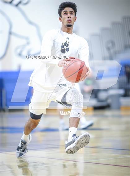 Thumbnail 1 in Calabasas vs. San Gabriel Academy (Spot Up Christmas Classic). photogallery.