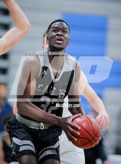 Thumbnail 2 in Calabasas vs. San Gabriel Academy (Spot Up Christmas Classic). photogallery.