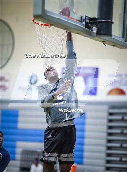 Thumbnail 1 in Calabasas vs. San Gabriel Academy (Spot Up Christmas Classic). photogallery.