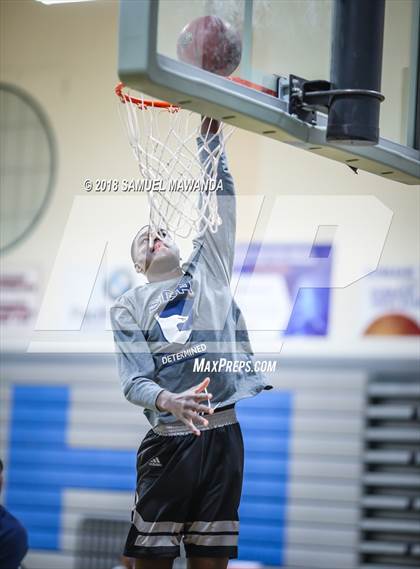 Thumbnail 3 in Calabasas vs. San Gabriel Academy (Spot Up Christmas Classic). photogallery.