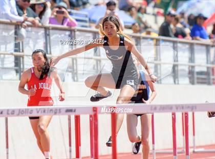 Thumbnail 1 in Viking Relays photogallery.