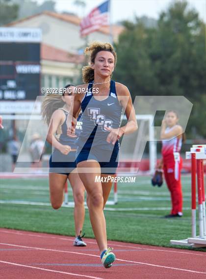 Thumbnail 1 in Viking Relays photogallery.