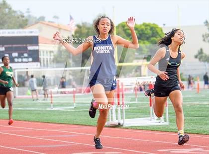 Thumbnail 1 in Viking Relays photogallery.