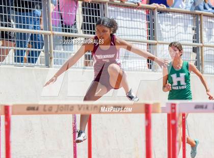 Thumbnail 2 in Viking Relays photogallery.