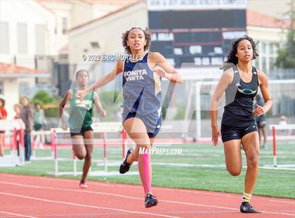 Thumbnail 3 in Viking Relays photogallery.