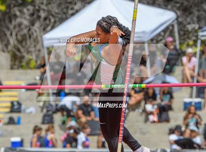 Thumbnail 2 in Viking Relays photogallery.