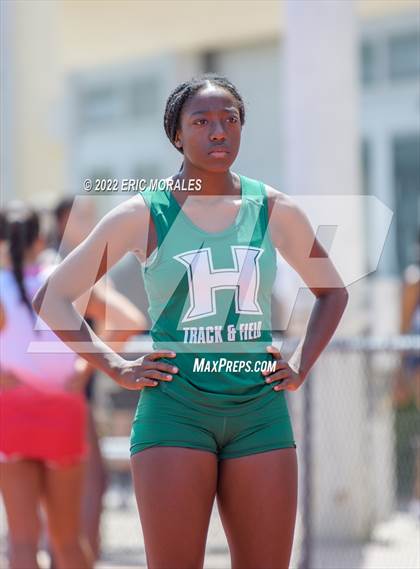 Thumbnail 2 in Viking Relays photogallery.