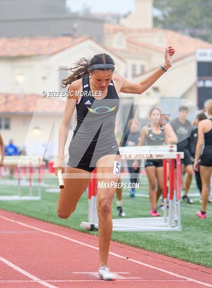Thumbnail 3 in Viking Relays photogallery.