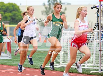 Thumbnail 2 in Viking Relays photogallery.
