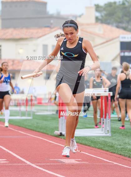 Thumbnail 2 in Viking Relays photogallery.