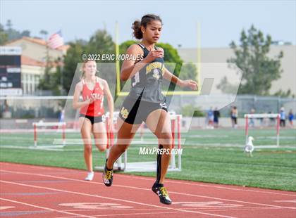 Thumbnail 1 in Viking Relays photogallery.