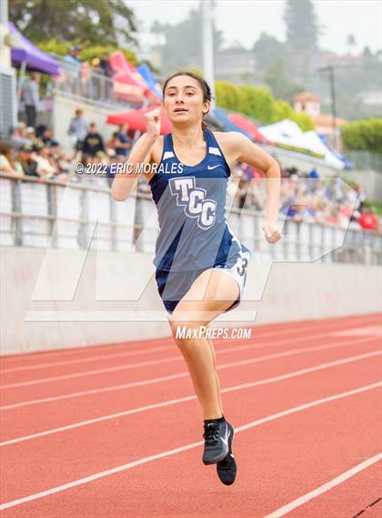 Thumbnail 3 in Viking Relays photogallery.