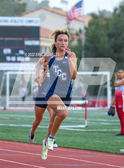 Thumbnail 3 in Viking Relays photogallery.
