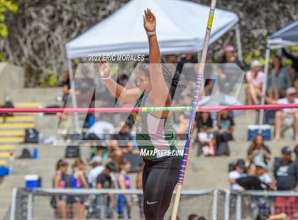 Thumbnail 3 in Viking Relays photogallery.