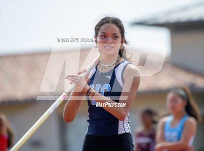 Thumbnail 1 in Viking Relays photogallery.