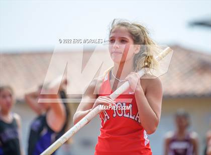 Thumbnail 3 in Viking Relays photogallery.