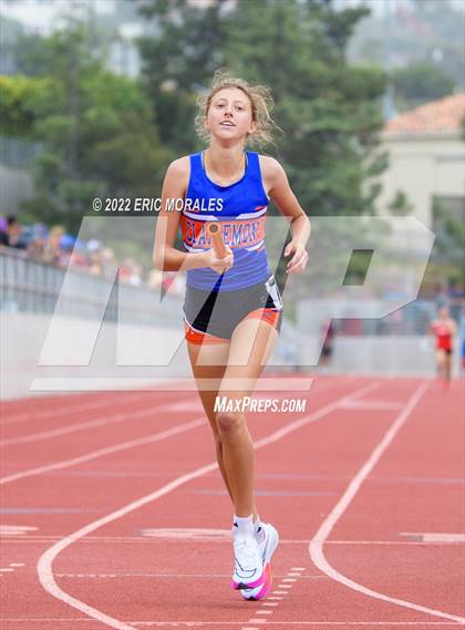 Thumbnail 2 in Viking Relays photogallery.