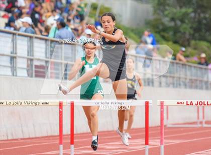 Thumbnail 2 in Viking Relays photogallery.