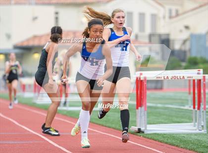 Thumbnail 3 in Viking Relays photogallery.