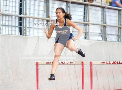 Thumbnail 3 in Viking Relays photogallery.