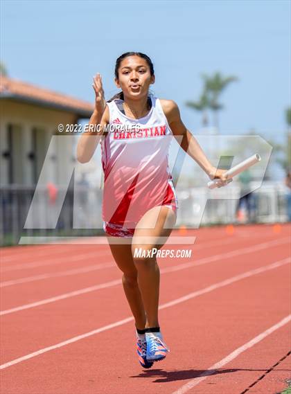 Thumbnail 2 in Viking Relays photogallery.