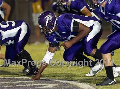 Thumbnail 1 in Aquinas @ Shadow Hills photogallery.