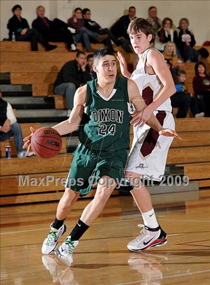 Thumbnail 2 in Dixon @ Whitney (Whitney Winter Classic) photogallery.
