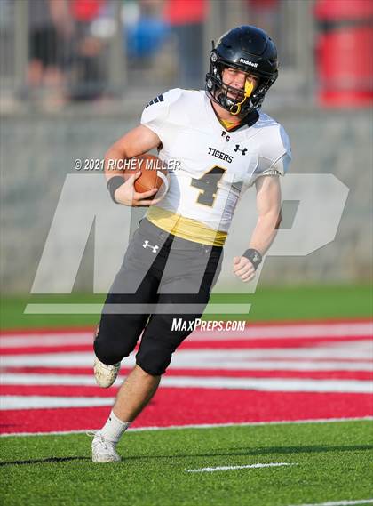 Thumbnail 2 in Prairie Grove @ Farmington photogallery.