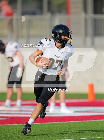 Thumbnail 2 in Prairie Grove @ Farmington photogallery.