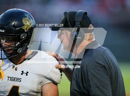 Thumbnail 3 in Prairie Grove @ Farmington photogallery.