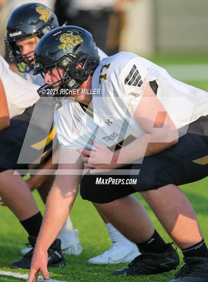 Thumbnail 3 in Prairie Grove @ Farmington photogallery.