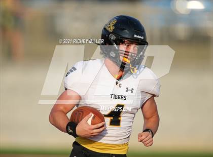 Thumbnail 3 in Prairie Grove @ Farmington photogallery.