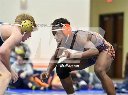 Thumbnail 3 in Houston Wrestling Duals (Boys Matches) photogallery.