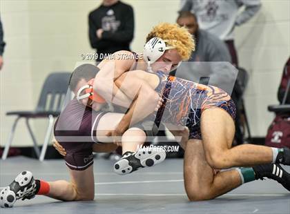 Thumbnail 3 in Houston Wrestling Duals (Boys Matches) photogallery.