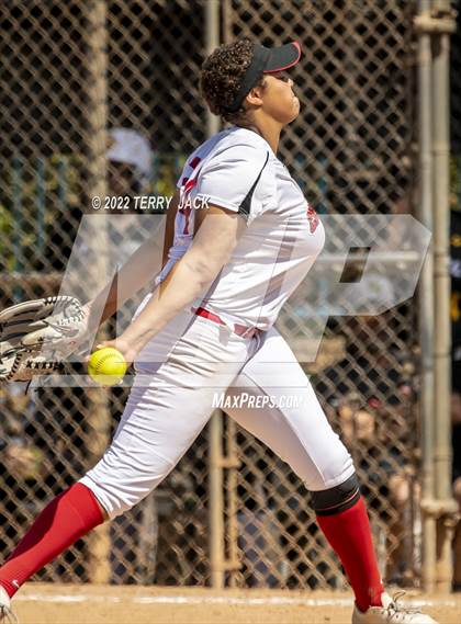 Thumbnail 1 in Capistrano Valley vs. Centennial photogallery.